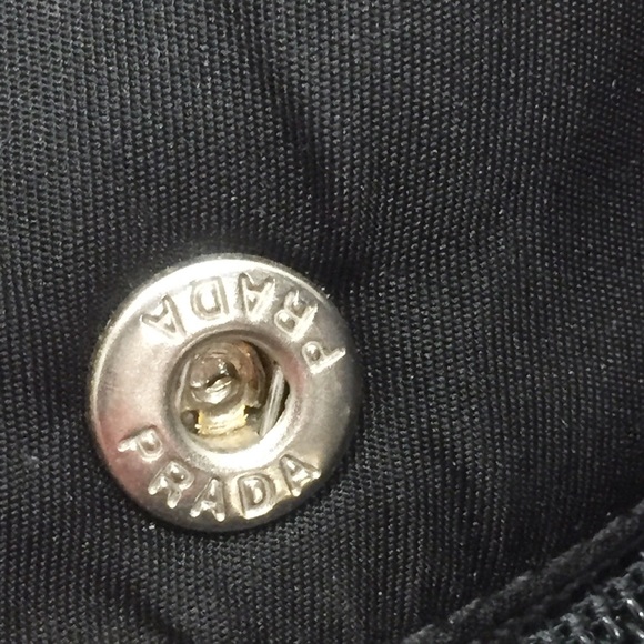 Prada black nylon and leather small tote bag - Picture 8 of 10